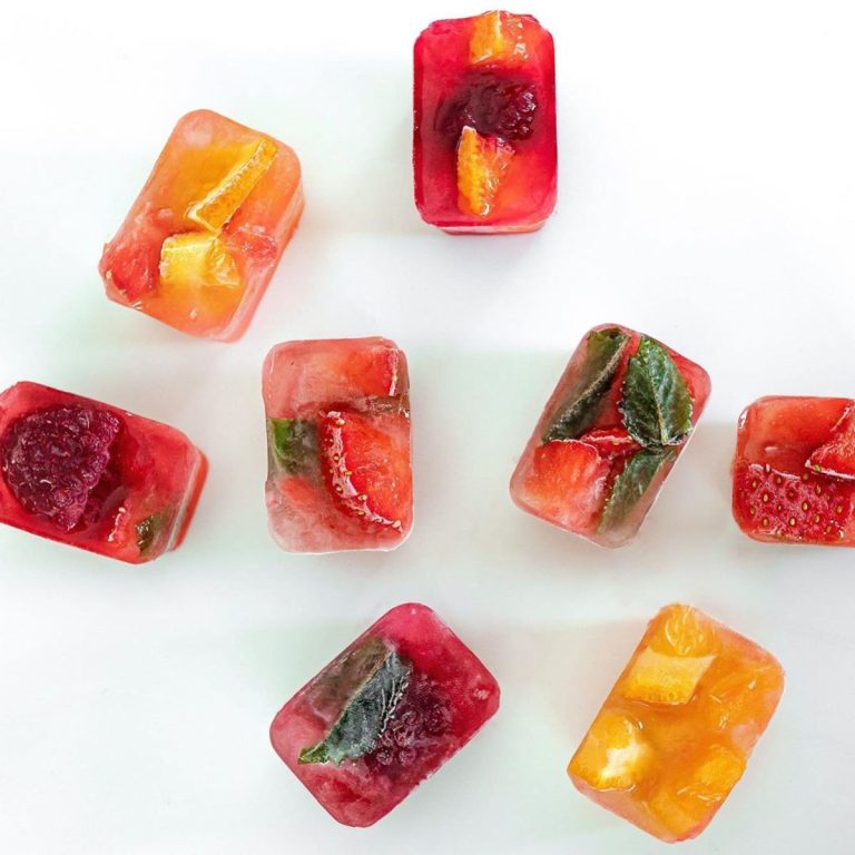 Wellhealthorganic.com: Amazing Beauty Tips Of Ice Cube Will Make You Beautiful And Young