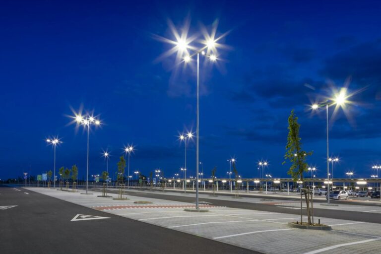 10 Ways Smart Poles are Revolutionizing Urban Infrastructure
